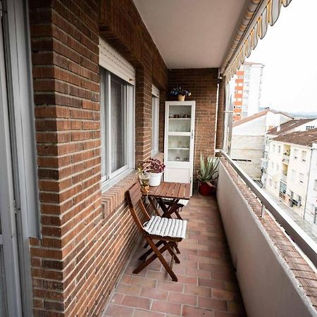 Piso Mila Apartment Ourense Bagian luar foto