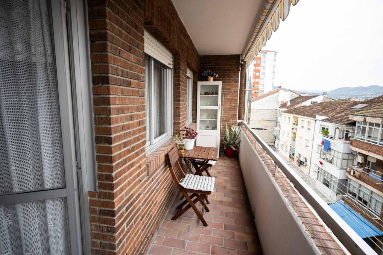 Piso Mila Apartment Ourense Bagian luar foto