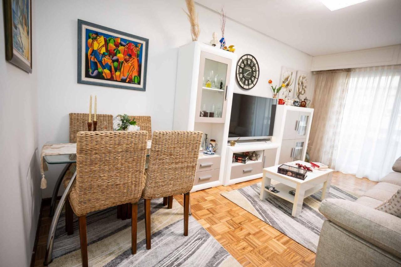Piso Mila Apartment Ourense Bagian luar foto